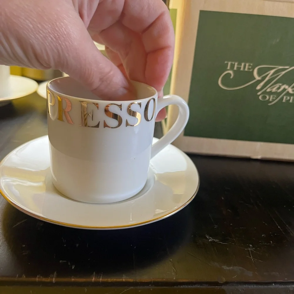 Pier 1 espresso cafe set of 4 white and gold cups and saucers